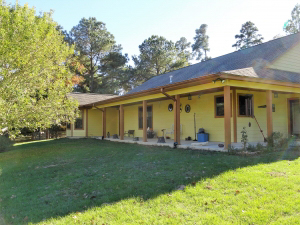 3 Bedroom 2.5 Bathroom Ranch Style House on 11.77 Acres