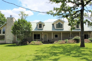 3 bedroom 2.5 bath Ranch Style Home on +/- 10 acres of land, Working Pens, Pipe Fencing
